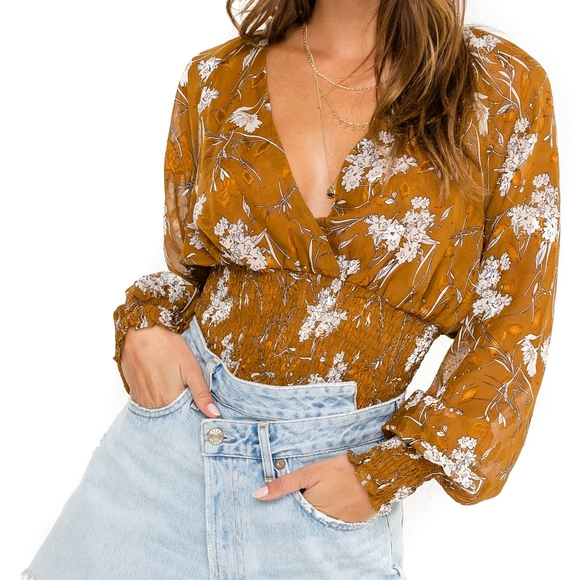 Astr Tops - 🔥 SOLD ASTR Floral Top